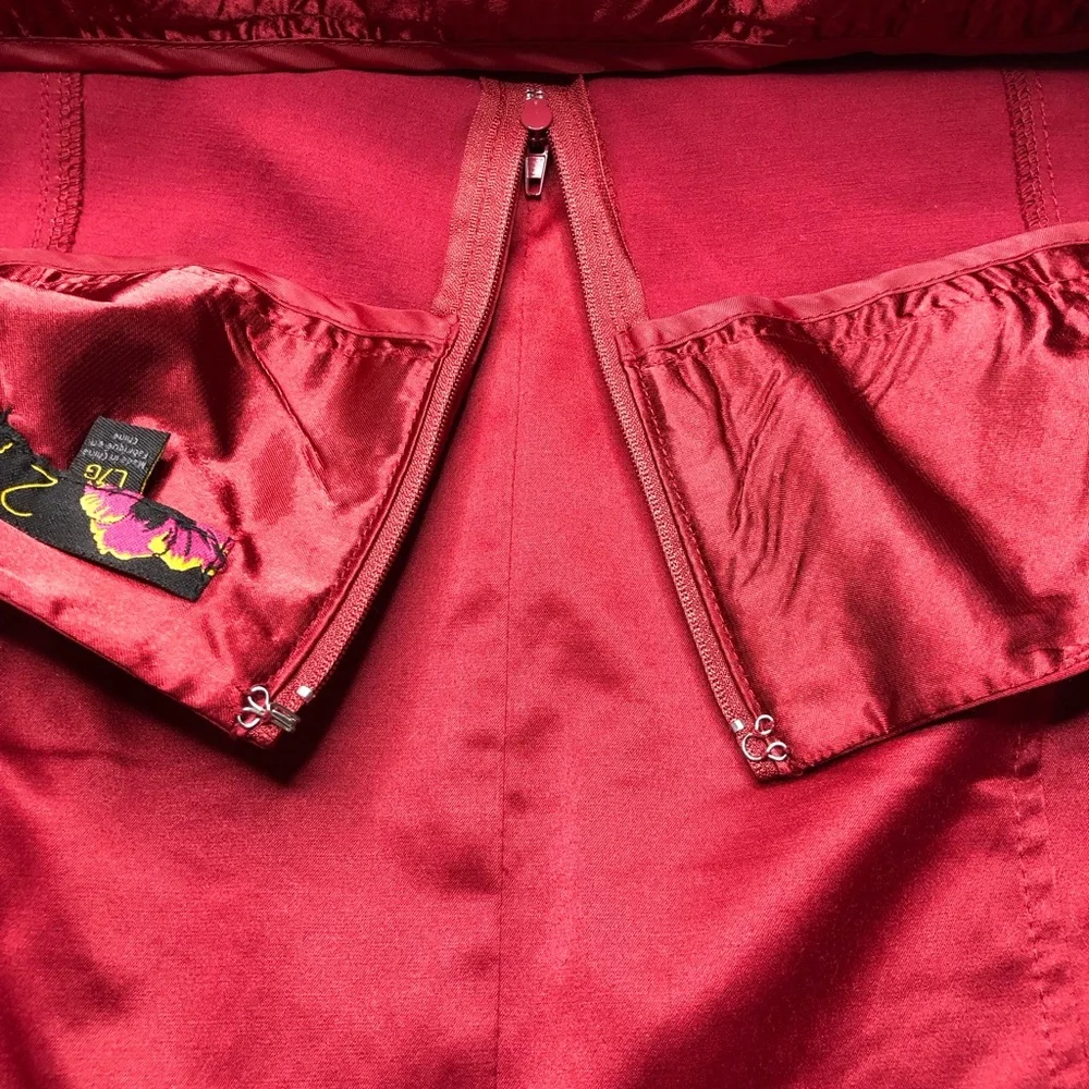 21 as Forever 21 Red Satin Mini Large Skirt